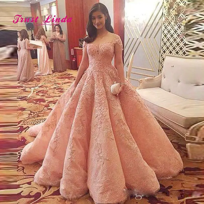 Gorgeous Blush Pink Dress For Wedding Party Illusion Neck Ball Gown Long Dress For Wedding Party For Woman Prom Dresses
Gorgeous Blush Pink Dress For Wedding Party Illusion Neck Ball Gown Long Dress For Wedding Party For Woman Prom Dresses