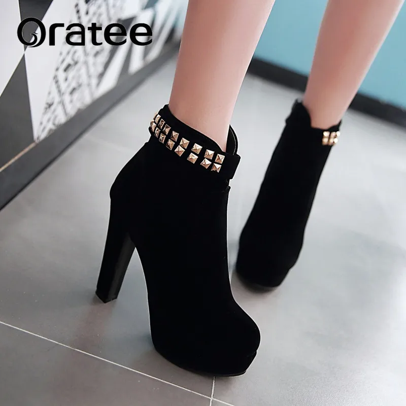 Botas Mujer Fashion Women Boots Square Heel Platforms Zapatos Mujer PU Leather Thigh High Pump Boots Motorcycle Shoes Hot Sale
Botas Mujer Fashion Women Boots Square Heel Platforms Zapatos Mujer PU Leather Thigh High Pump Boots Motorcycle Shoes Hot Sale
