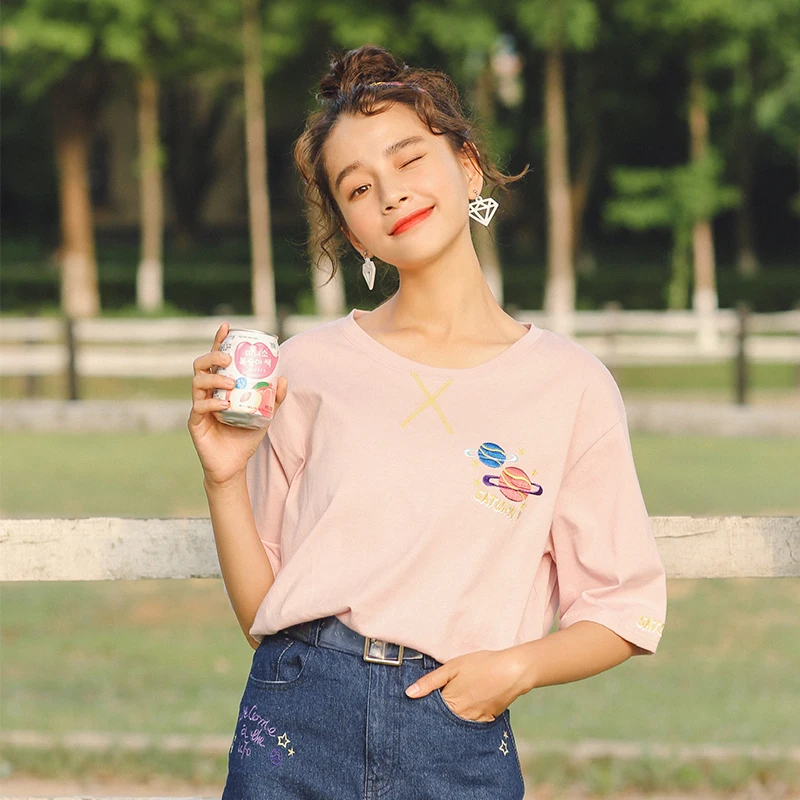 Halajuku Cotton Planet Printed Letter Embroidered Loose Causal Short Sleeve funny T-shirts women
Halajuku Cotton Planet Printed Letter Embroidered Loose Causal Short Sleeve funny T-shirts women