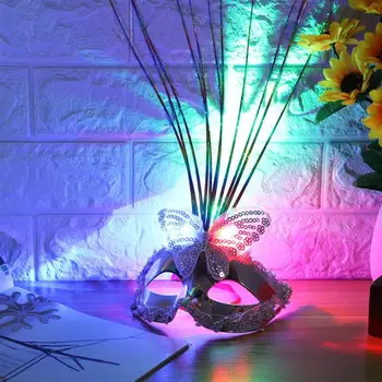 3pcs Glow Mask Feather Sexy Half Face Mask LED Dance Dress Up Bar Props Masquerade Dance Mask (Illuminating Fiber Random Color)
3pcs Glow Mask Feather Sexy Half Face Mask LED Dance Dress Up Bar Props Masquerade Dance Mask (Illuminating Fiber Random Color)