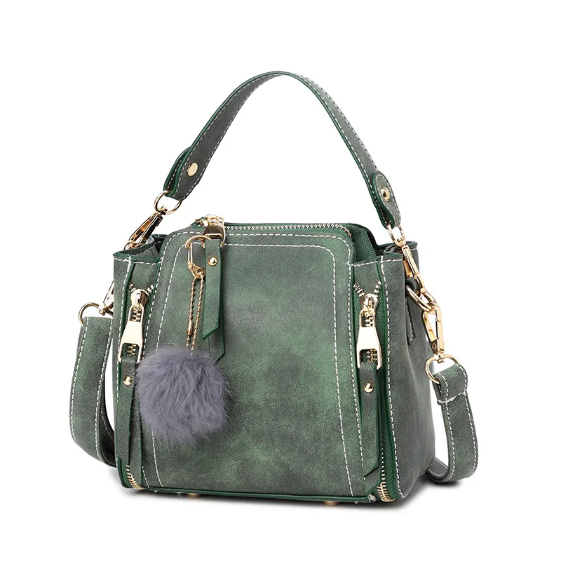 Women's Bags Crossbody Messenger Bags With Hairball Luxury Designer Handbag For Female Bucket With Long Strap Shoulder Bags 2019
Women's Bags Crossbody Messenger Bags With Hairball Luxury Designer Handbag For Female Bucket With Long Strap Shoulder Bags 2019