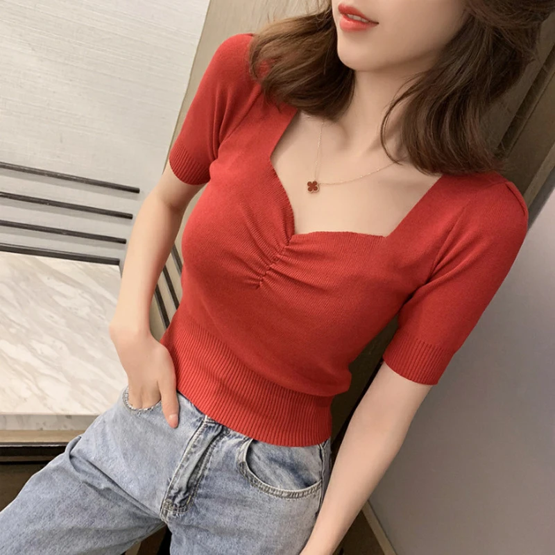 2020 Summer Knitted Tops Women Sexy V-neck Pleated Slim T-shirt Women Red Short-sleeve Tees
2020 Summer Knitted Tops Women Sexy V-neck Pleated Slim T-shirt Women Red Short-sleeve Tees