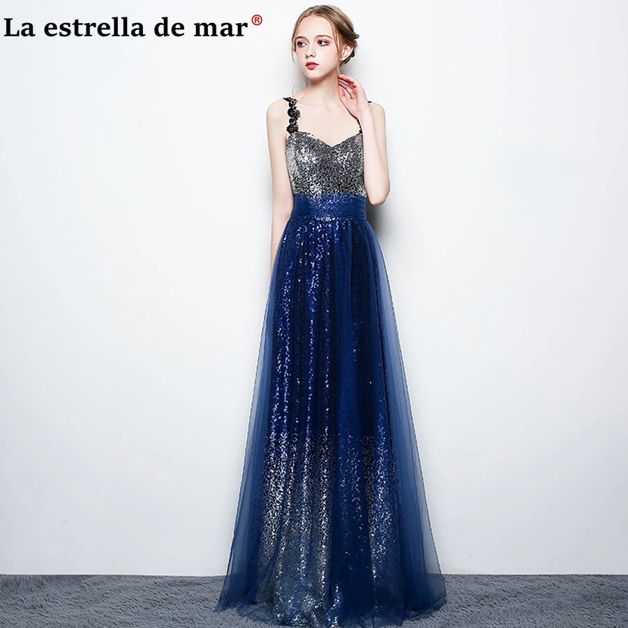 robe demoiselle d'honneur fille new tulle sequins thin straps A Line navy blue bridesmaid dress long plus size wedding party
robe demoiselle d'honneur fille new tulle sequins thin straps A Line navy blue bridesmaid dress long plus size wedding party