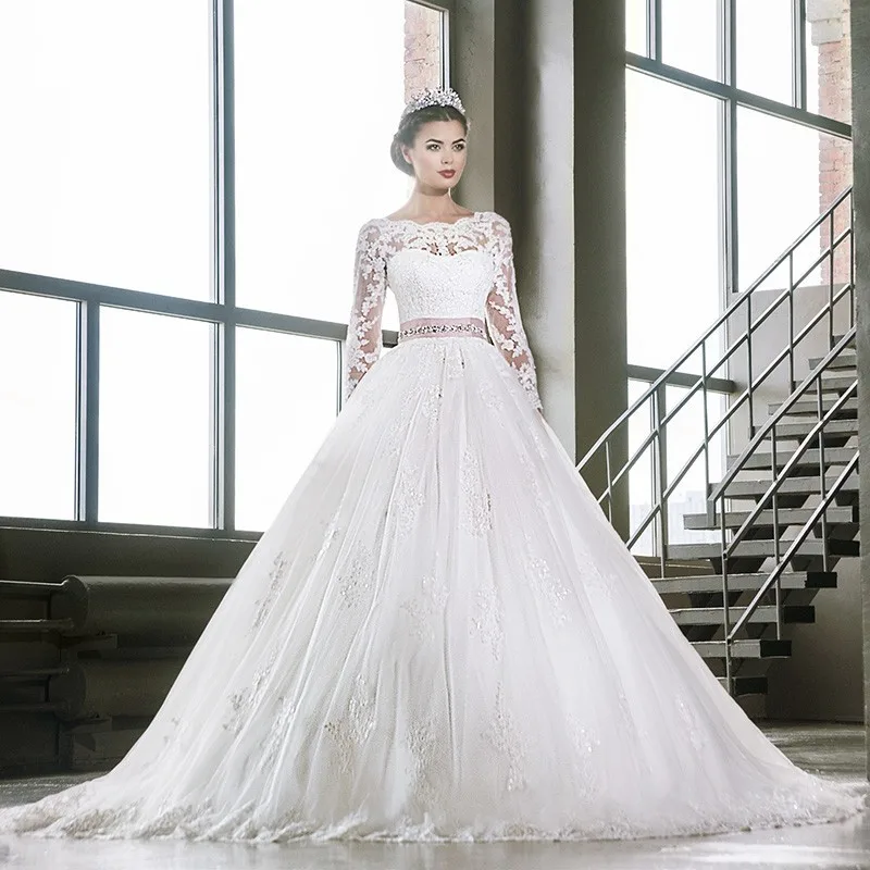 New Ball Gowns Lace Dresses for Wedding Party High Quality Princess Bridal Gowns Beads Ssah Long Wedding Gowns robe de mariee
New Ball Gowns Lace Dresses for Wedding Party High Quality Princess Bridal Gowns Beads Ssah Long Wedding Gowns robe de mariee