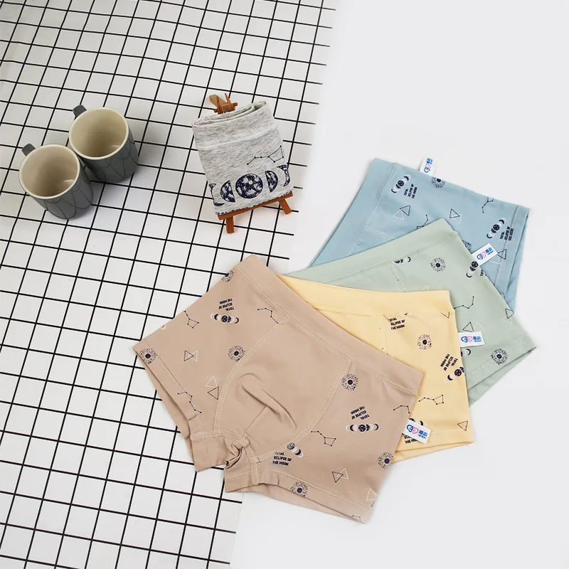 10pcs/Lot Boy Boxers Solid Color Kids Underwear Size 2T-16T Teenagers Under Panties Soft Comfortable Kids Moon Brief Boxers
10pcs/Lot Boy Boxers Solid Color Kids Underwear Size 2T-16T Teenagers Under Panties Soft Comfortable Kids Moon Brief Boxers