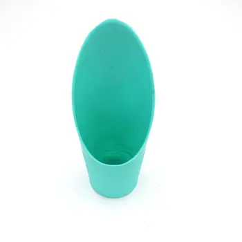 1PCS Plastic Gardening Shovel Rake Bucket Shovel Potted Cultivation Cylinder Mini Fleshy Soil Spade Shovel Plant Garden Tool
1PCS Plastic Gardening Shovel Rake Bucket Shovel Potted Cultivation Cylinder Mini Fleshy Soil Spade Shovel Plant Garden Tool