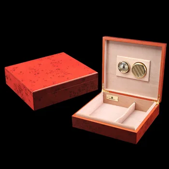 High-end Cedar Rosewood color Cigar Humidor Nice Storage Box with Moisture Meter Moisturizing Device
High-end Cedar Rosewood color Cigar Humidor Nice Storage Box with Moisture Meter Moisturizing Device