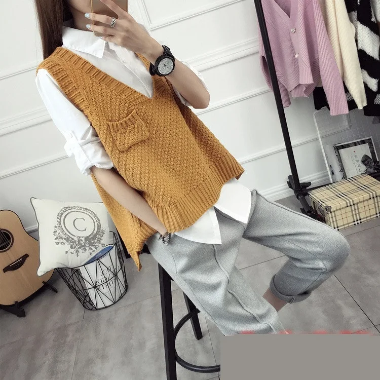 fashion 2016 autumn fall college v-neck loose white black yellow grey women knitted vest sweaters female B0290
fashion 2016 autumn fall college v-neck loose white black yellow grey women knitted vest sweaters female B0290
