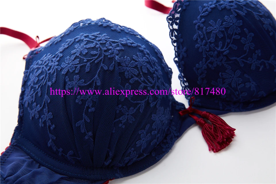 New Sexy Lace bra brief set gathered underwear Woman push up bra set,brassiere lingerie set summer thin bra sets 3
