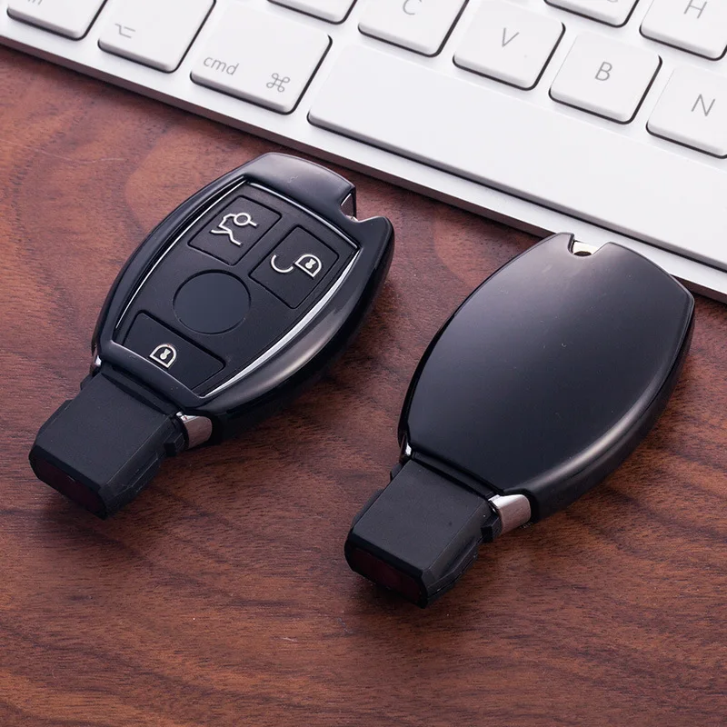 New Soft TPU Car Key Cover Case For Mercedes Benz C Class W205 GLC GLA Car Styling Key Shell Protection keychain Accessorie
New Soft TPU Car Key Cover Case For Mercedes Benz C Class W205 GLC GLA Car Styling Key Shell Protection keychain Accessorie