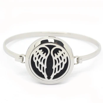 2017 New Fashion Wing Butterfly Patterns Stainless Steel Essential Oil Diffusing Perfume Locket Can Open Bangles
2017 New Fashion Wing Butterfly Patterns Stainless Steel Essential Oil Diffusing Perfume Locket Can Open Bangles