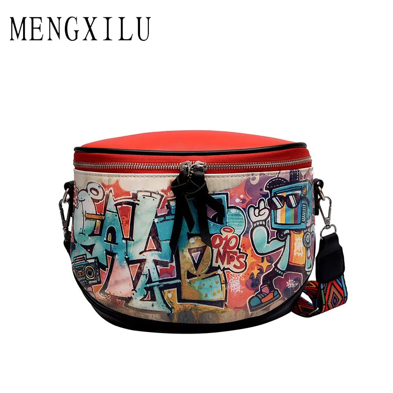 New Hot Moon Street Hip-Hop Style Color Matching Print Characters Summer New Women's Bag Gorgeous Slanting Shoulder Bag Shoulder
New Hot Moon Street Hip-Hop Style Color Matching Print Characters Summer New Women's Bag Gorgeous Slanting Shoulder Bag Shoulder