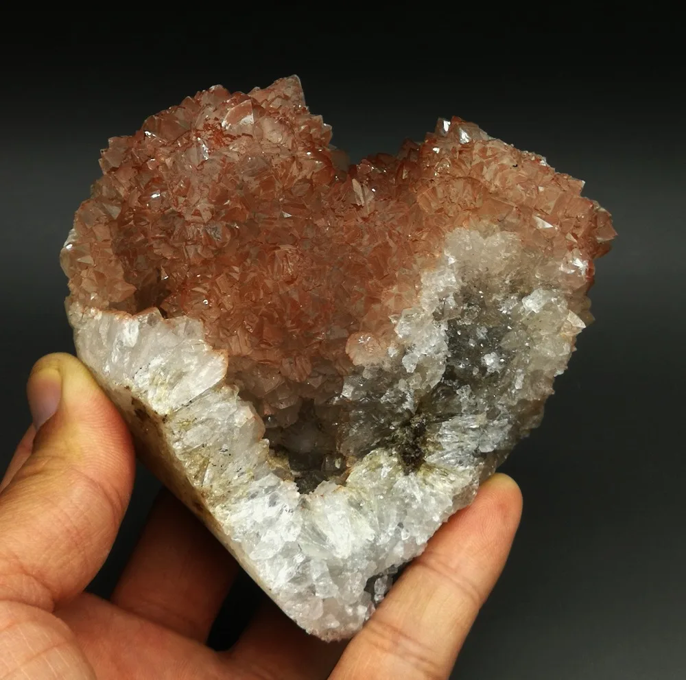 518g Natural beautiful Dark red and transparent crystal specimen stone, teaching specimens Home furnishing articles
518g Natural beautiful Dark red and transparent crystal specimen stone, teaching specimens Home furnishing articles