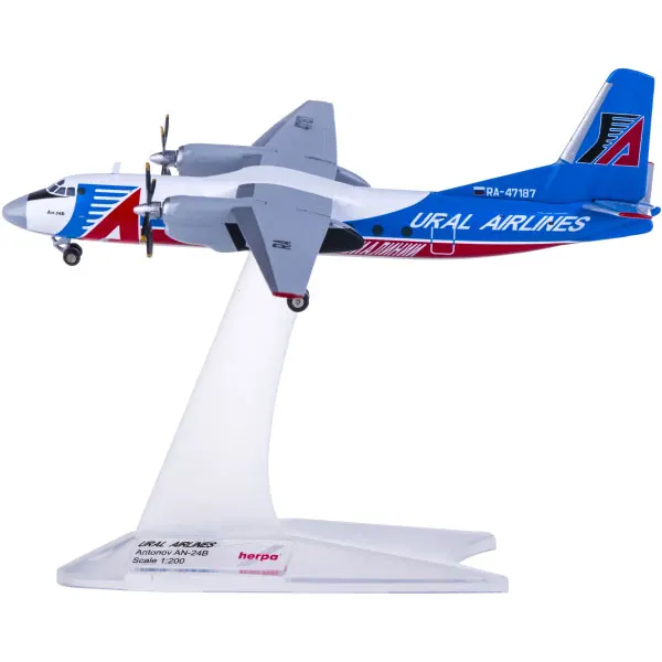 1:200 Scale Ural Airlines Antonov AN-24B RA-47187 Alloy Aircraft Model Toys Desktop Decoration Gift Collection
1:200 Scale Ural Airlines Antonov AN-24B RA-47187 Alloy Aircraft Model Toys Desktop Decoration Gift Collection