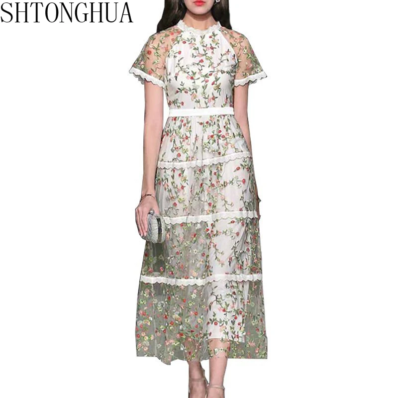 SHTONGHUA Vintage Women Mesh Long Dress 2019 Runway Summer White Embroidery Floral Short Sleeve Swing Dresses Elegant Maxi Dress
SHTONGHUA Vintage Women Mesh Long Dress 2019 Runway Summer White Embroidery Floral Short Sleeve Swing Dresses Elegant Maxi Dress