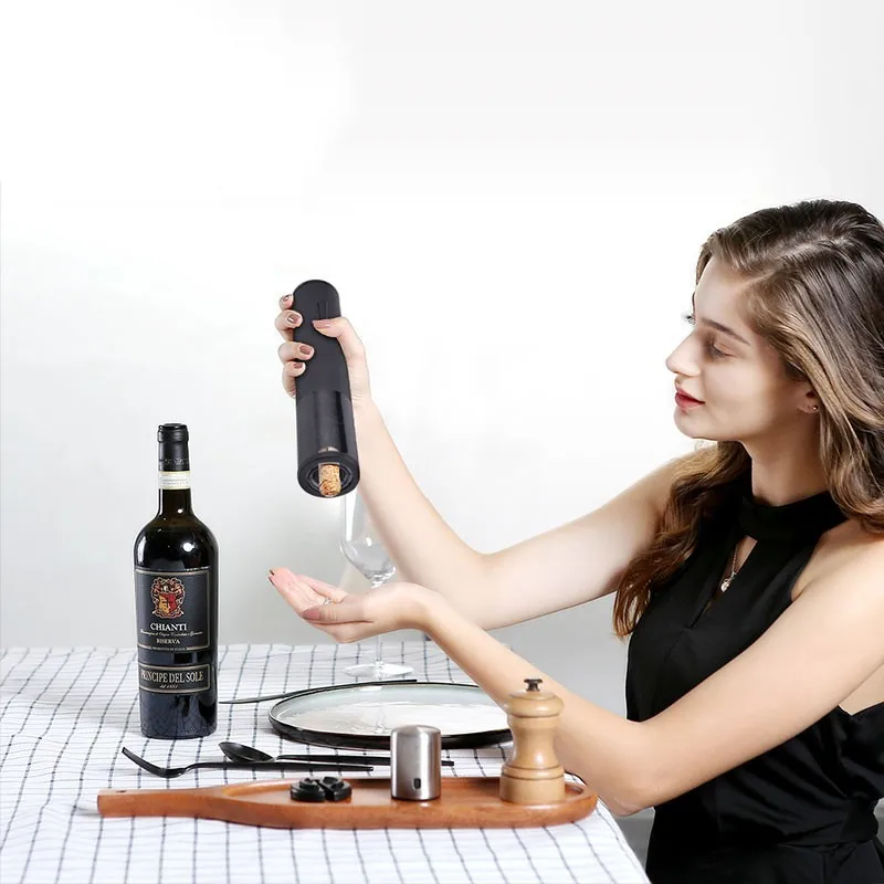 Electric Wine Bottle Opener Stainless Steel Opener Household Open Red Wine Automatic Bottle Opener Quick Opening USB Charging
Electric Wine Bottle Opener Stainless Steel Opener Household Open Red Wine Automatic Bottle Opener Quick Opening USB Charging