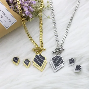 Newest Hot Selling OT Chain Stainless Steel Jewelry Set Simple Earring&Necklace Wedding Birthday Party Gift Accessories
Newest Hot Selling OT Chain Stainless Steel Jewelry Set Simple Earring&Necklace Wedding Birthday Party Gift Accessories