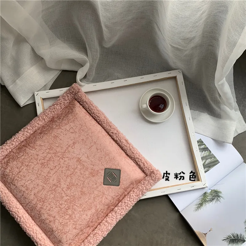 Anti-slip Flannel Home Decor Sofa Car Seat Cushion Office Chair Cushion Mat Sitting Pad Pillow Cushion Pillows
Anti-slip Flannel Home Decor Sofa Car Seat Cushion Office Chair Cushion Mat Sitting Pad Pillow Cushion Pillows