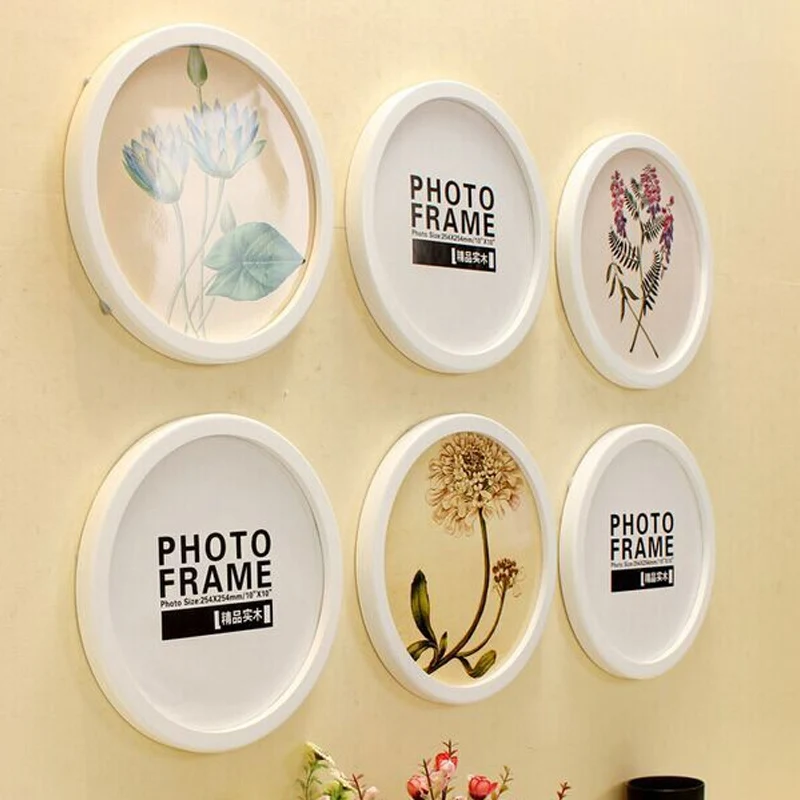 Modern circular photo frame Creative wall combined round frame Wall mounting photo frame
Modern circular photo frame Creative wall combined round frame Wall mounting photo frame