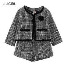 LILIGIRL Kids Girls Temperament Clothing Set 2021 New Plaid Jacket + Shorts Suit for Baby Girl Good Quality Tracksuit Costumes
LILIGIRL Kids Girls Temperament Clothing Set 2021 New Plaid Jacket + Shorts Suit for Baby Girl Good Quality Tracksuit Costumes