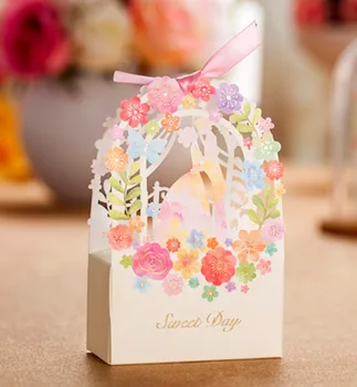 50 PCS Creative European colorful Romantic Flower hollow out bride&groom Candy Box Wedding Favors Gift Boxes
50 PCS Creative European colorful Romantic Flower hollow out bride&groom Candy Box Wedding Favors Gift Boxes