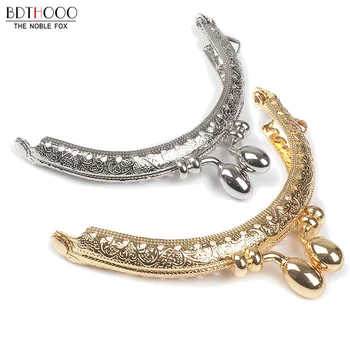 10pcs/Lot 8.5cm Round Metal Purse Frame Handle for Clutch Bag Accessories Making Kiss Clasp Lock Antique Bronze Bags Hardware
10pcs/Lot 8.5cm Round Metal Purse Frame Handle for Clutch Bag Accessories Making Kiss Clasp Lock Antique Bronze Bags Hardware
