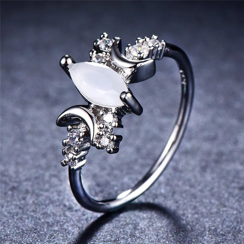 Female White Opal Moon Stone Ring Fashion 925 Silver Filled Wedding Jewelry Promise Love Engagement Rings For Women
Female White Opal Moon Stone Ring Fashion 925 Silver Filled Wedding Jewelry Promise Love Engagement Rings For Women