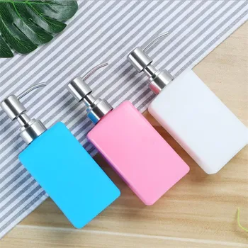 500ML Travel Bottle Pump Refillable Bottle Makeup Bathroom Liquid Shampoo Soap Shower Gel Bottle 20#630
500ML Travel Bottle Pump Refillable Bottle Makeup Bathroom Liquid Shampoo Soap Shower Gel Bottle 20#630