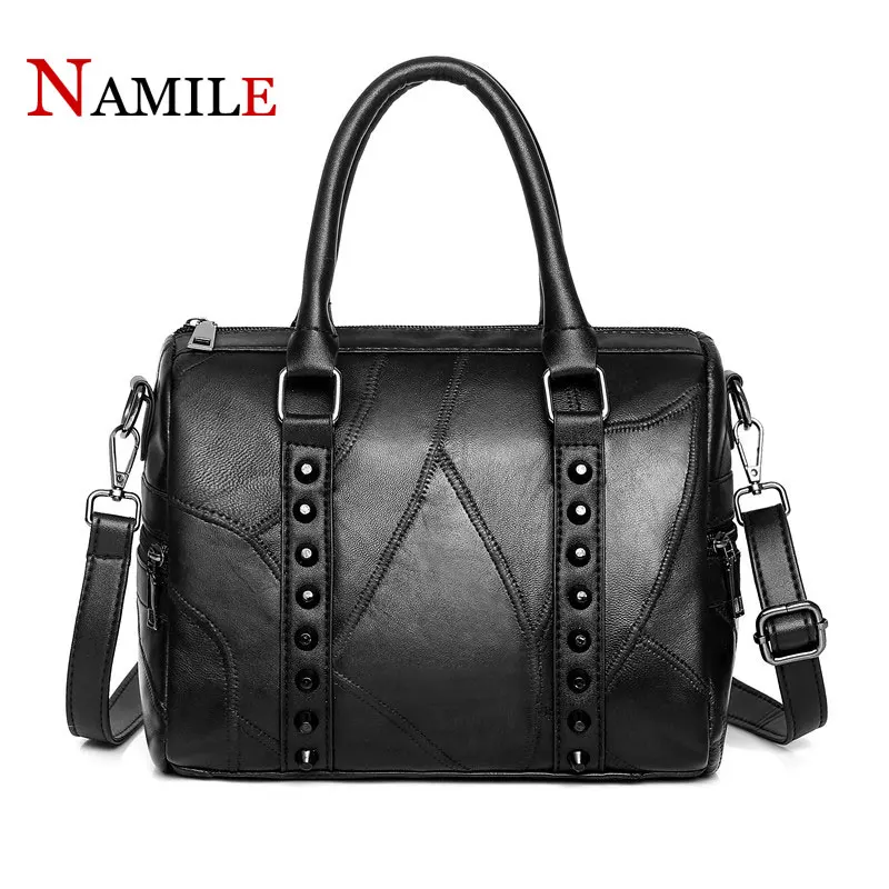 Female bag 2019 new stitching trend luxury comfortable ladies handbag high quality rivet shoulder bag wild diagonal Poston bag
Female bag 2019 new stitching trend luxury comfortable ladies handbag high quality rivet shoulder bag wild diagonal Poston bag