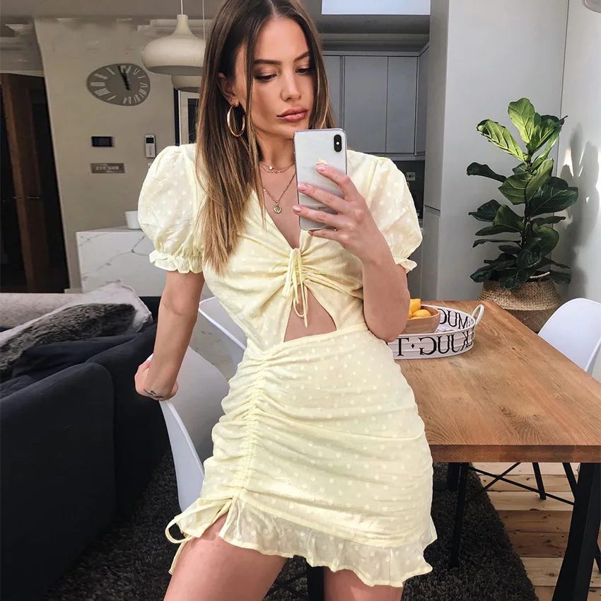 Yellow Sweet 100% Cotton Dress Women Summer Hollow Out V Neck Lace Up Ruffle Mini Dress Party Dots Ladies Dresses Vestidos
Yellow Sweet 100% Cotton Dress Women Summer Hollow Out V Neck Lace Up Ruffle Mini Dress Party Dots Ladies Dresses Vestidos
