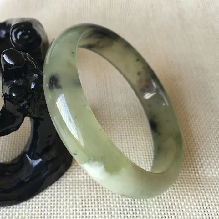 60mm Chinese Certified Grade A Natural Green Xiu Jade Gems Bracelet Bangle 6102 28% 10.13
60mm Chinese Certified Grade A Natural Green Xiu Jade Gems Bracelet Bangle 6102 28% 10.13