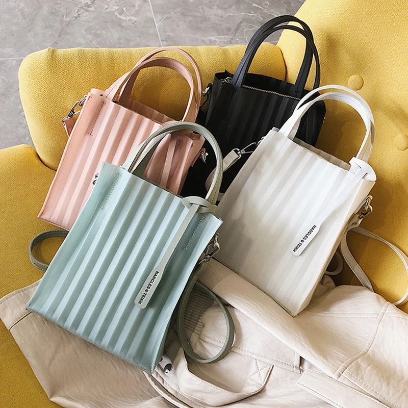 Luxury Handbags Autumn New Single Handbag Women Bags Designer Fashion Transparent Bags for Women 2019 New
Luxury Handbags Autumn New Single Handbag Women Bags Designer Fashion Transparent Bags for Women 2019 New