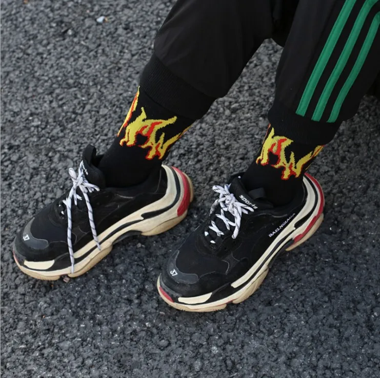 Unisex Fashion Hip Hop Design Red Flame Pattern Crew Socks Lifelike Fire Socks Street Skateboard Long Socks for women men
Unisex Fashion Hip Hop Design Red Flame Pattern Crew Socks Lifelike Fire Socks Street Skateboard Long Socks for women men