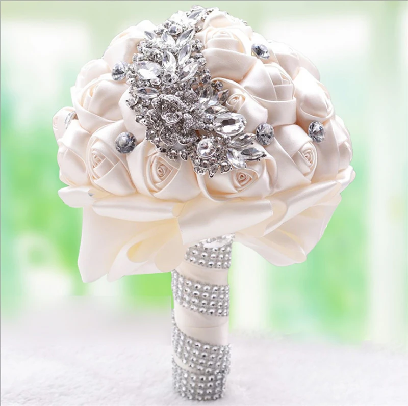 Bridal Bouquet Wedding party flowers Bridal bouquet fake flowers home decoration emulation wedding bouquet
Bridal Bouquet Wedding party flowers Bridal bouquet fake flowers home decoration emulation wedding bouquet