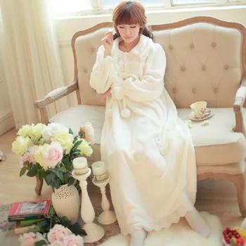Winter Thicken Warm Flannel Female Nightgowns Long Sleeve Ladies Nightdress Royal White Lace Nightwear Plus Size 029
Winter Thicken Warm Flannel Female Nightgowns Long Sleeve Ladies Nightdress Royal White Lace Nightwear Plus Size 029