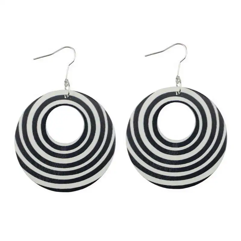 Bohemia Design Zebra-stripe Hoop Dangle Drop Statement Earrings for Fashion Women Accessories
Bohemia Design Zebra-stripe Hoop Dangle Drop Statement Earrings for Fashion Women Accessories