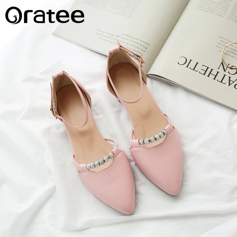 New sweet Style Fashion Women's sandals hollow strap sandals Pointed Toe Ballerina women flat Joker Shoes
New sweet Style Fashion Women's sandals hollow strap sandals Pointed Toe Ballerina women flat Joker Shoes