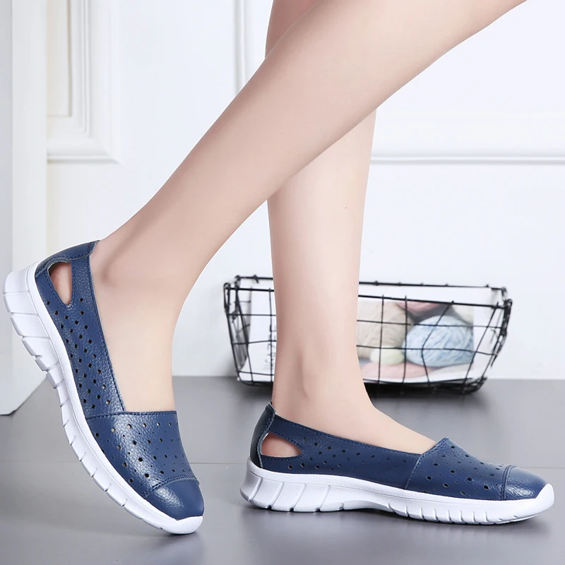 Women Genuine Leather Shoe Flexible Mother Loafers Soft Flats Female Driving Sports Footwear for Big Size 35-42 Walking Sneaker
Women Genuine Leather Shoe Flexible Mother Loafers Soft Flats Female Driving Sports Footwear for Big Size 35-42 Walking Sneaker