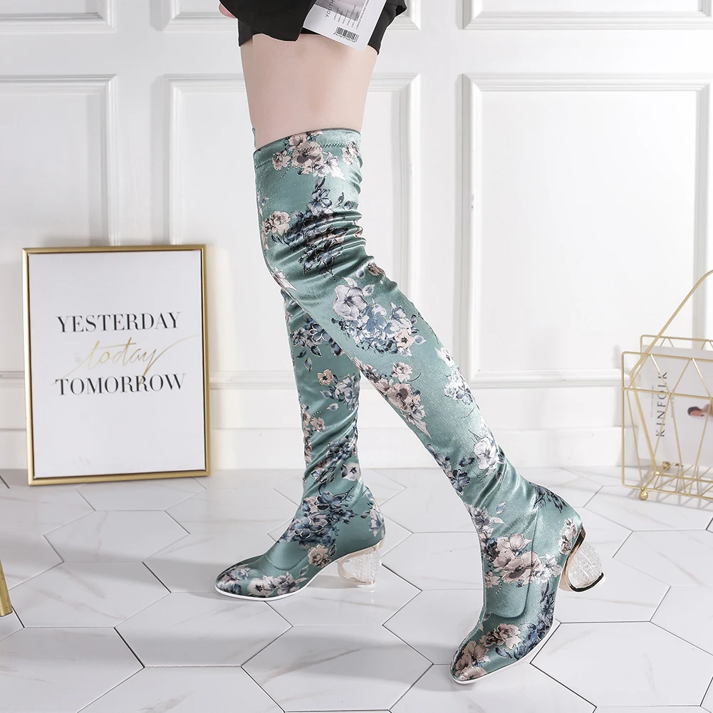 2019 Elegant Silk Flower Print Over The Knee Boots Woman Spring Autumn Round High Heels Long Boots Women Plus Size 44
2019 Elegant Silk Flower Print Over The Knee Boots Woman Spring Autumn Round High Heels Long Boots Women Plus Size 44