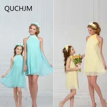 Family Matching Outfits 2019 new summer mom and kid Solid color Chiffon dress Occident style mom daughter dress Clothes 4 color
Family Matching Outfits 2019 new summer mom and kid Solid color Chiffon dress Occident style mom daughter dress Clothes 4 color