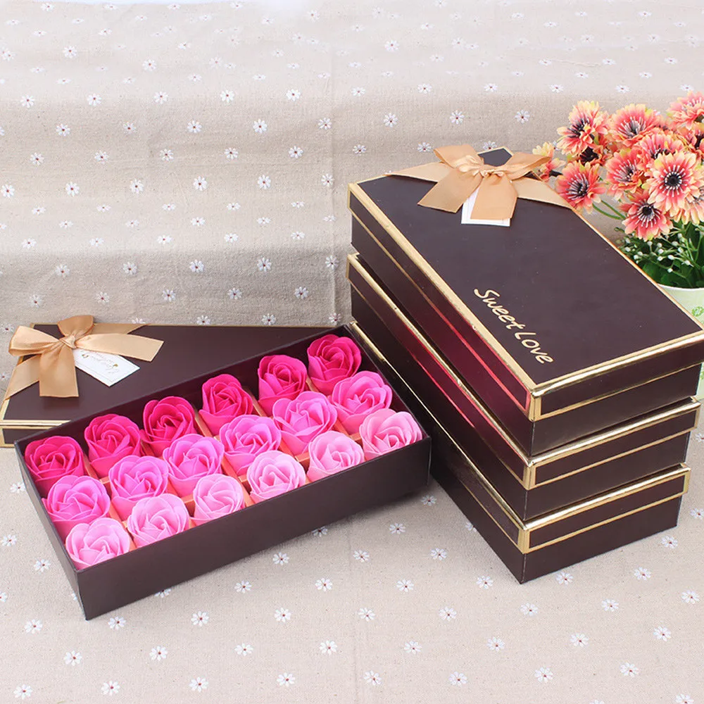 1 Box 18 Rose Petals Soap Scented Artificial Rose Flower Petal Bath and Body Soap Essential Oil Floral Guest Soap YJJ1
1 Box 18 Rose Petals Soap Scented Artificial Rose Flower Petal Bath and Body Soap Essential Oil Floral Guest Soap YJJ1