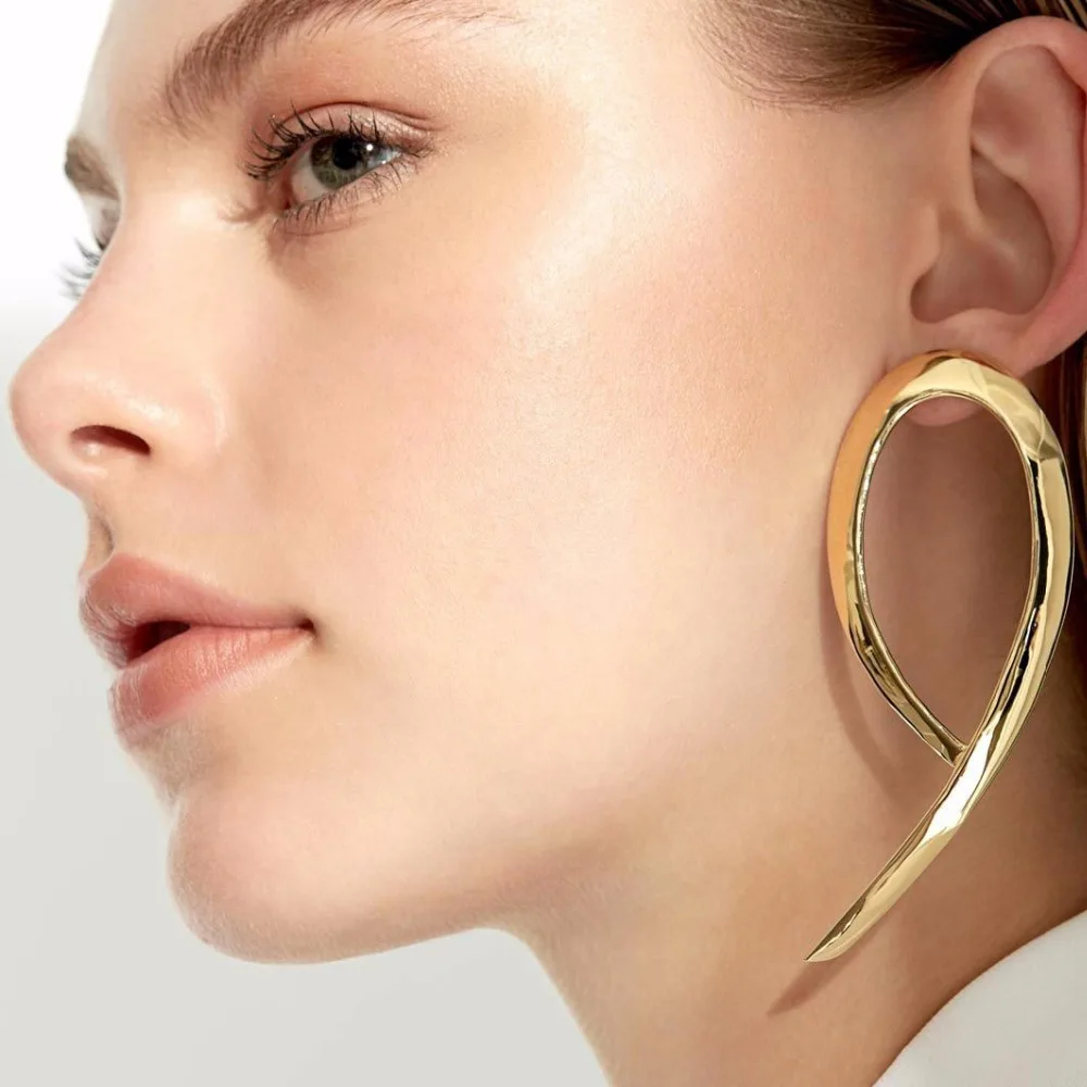 MESTILO Exaggeration Large Geometric Irregular Gold Color Big Metal Dangle Earrings For Women Fashion Punk Statement Earrings
MESTILO Exaggeration Large Geometric Irregular Gold Color Big Metal Dangle Earrings For Women Fashion Punk Statement Earrings