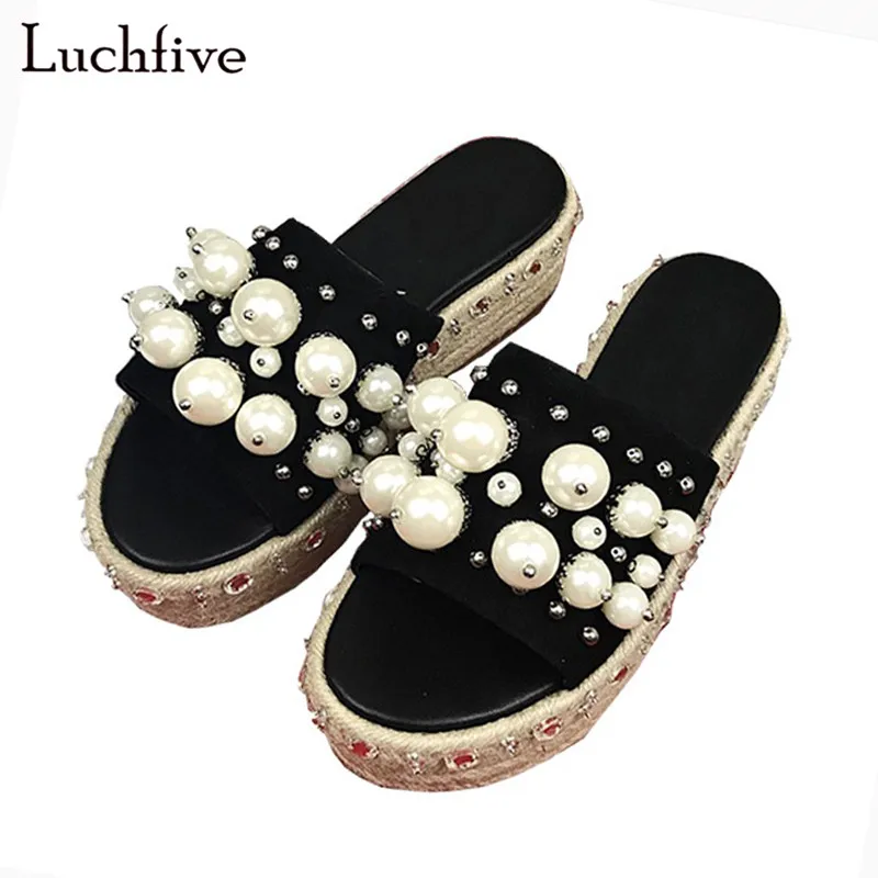 Summer Shoes Women pearled Crystal decor Slippers hemp Platform wedge high heels 2018 string beaded Outdoor Tide sandals Female 
Summer Shoes Women pearled Crystal decor Slippers hemp Platform wedge high heels 2018 string beaded Outdoor Tide sandals Female