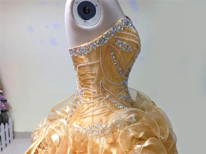 Quinceanera-Dresses-2015-Free-Shipping-Vestido-de-Debutante-Para-15-Anos-Masquerade-Ball-Gowns (3).jpg