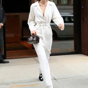 Brand Runway Women Woolen Blends Jumpsuits Elegant High Waist Sashes Full Length Jumpsuit Female White Loose One Piece Outfit
Brand Runway Women Woolen Blends Jumpsuits Elegant High Waist Sashes Full Length Jumpsuit Female White Loose One Piece Outfit