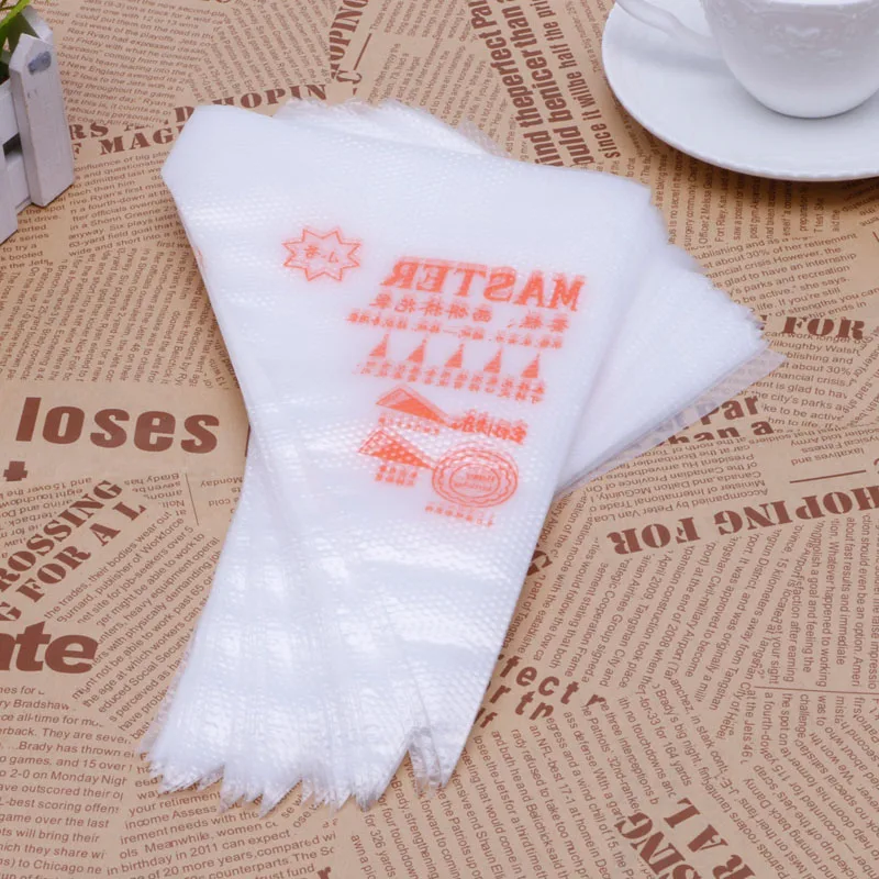 100PCS/Lot Bakeware Food Grade Plastic Disposable Piping bag Cupcake Icing Nozzle Fondant Cake Decorating Pastry Tips Tools ZDT1
100PCS/Lot Bakeware Food Grade Plastic Disposable Piping bag Cupcake Icing Nozzle Fondant Cake Decorating Pastry Tips Tools ZDT1