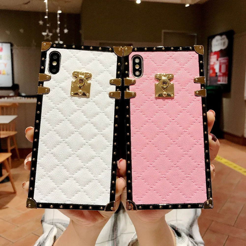 Luxury Brand Woman Leather Phone case for iPhone 6 6s 7 8 Plus Soft Square Fashion Pink Back Cover for iPhone X XR XS MAX Fundas
Luxury Brand Woman Leather Phone case for iPhone 6 6s 7 8 Plus Soft Square Fashion Pink Back Cover for iPhone X XR XS MAX Fundas