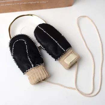 4456 New Fashion Winter Girl and Boy Fur gloves Sheep's leather Mittens students hang neck rope fingerless gloves
4456 New Fashion Winter Girl and Boy Fur gloves Sheep's leather Mittens students hang neck rope fingerless gloves