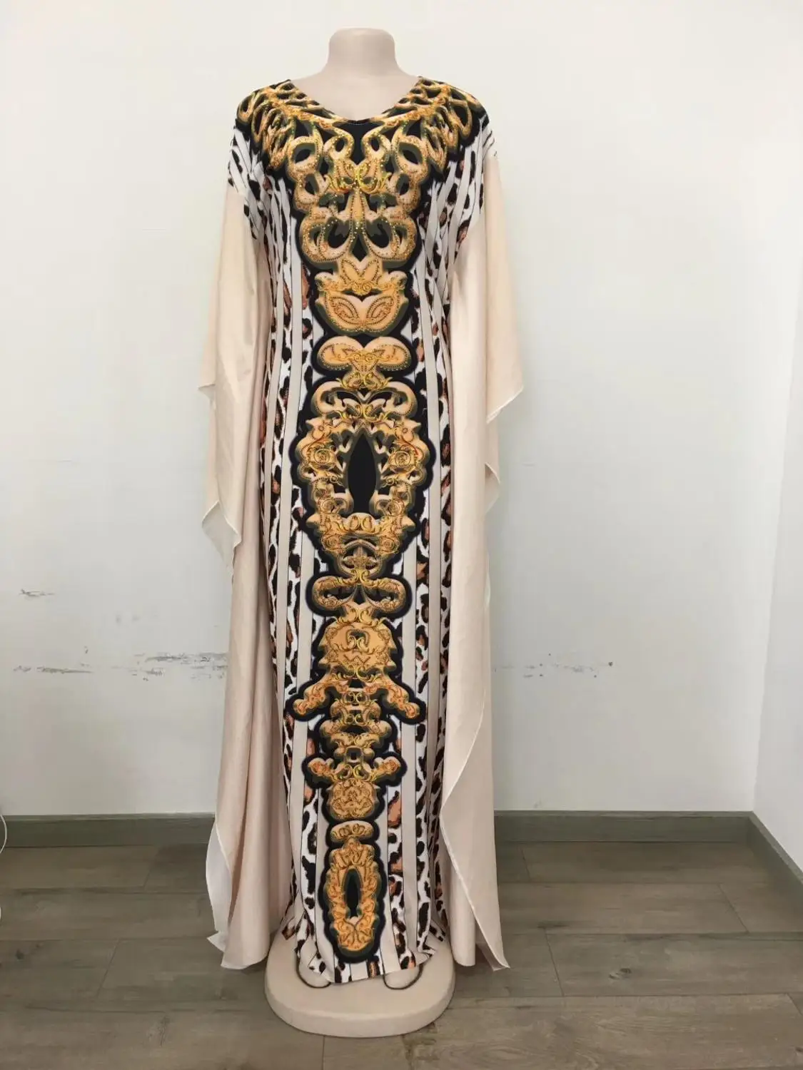 2019 New fashion Leopard printed slim women dresses Sexy European style leopard african women's dresses
2019 New fashion Leopard printed slim women dresses Sexy European style leopard african women's dresses