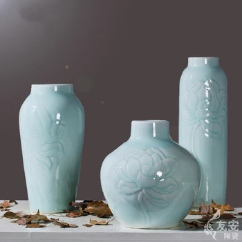 New Chinese modern minimalist classical Chinese retro art ceramic vase table decoration flower arrangement living room decoratio
New Chinese modern minimalist classical Chinese retro art ceramic vase table decoration flower arrangement living room decoratio